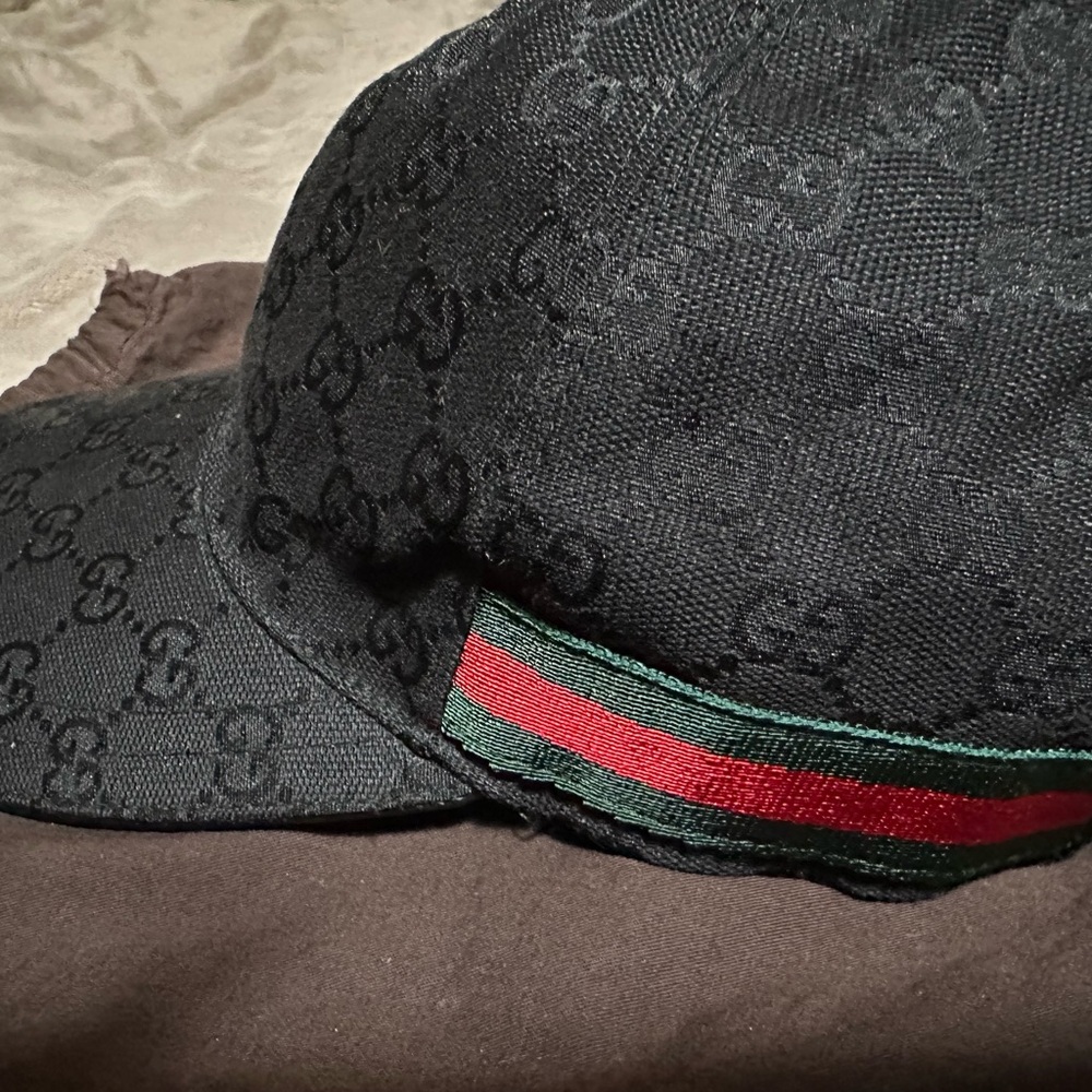 Authentic Gucci Black Monogram Cap - Picture 9 of 16